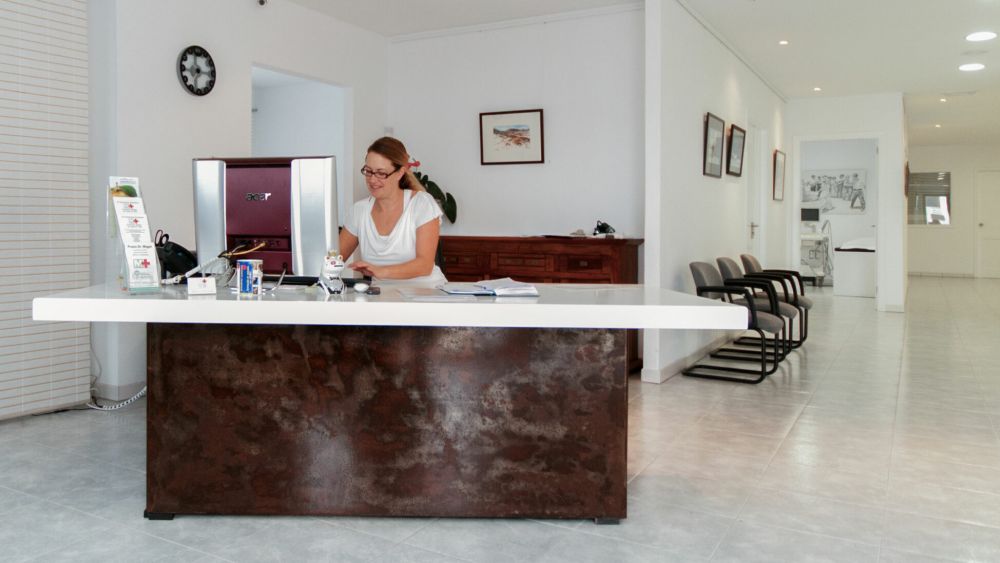 Suchen Sie einen deutschsprachigen Arzt in Playa Blanca? Besuchen Sie Clínicas Dr. Mager